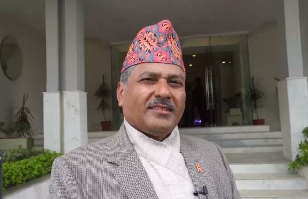 गभर्नर सिफारिस समितिका सदस्य महाप्रसाद अधिकारीविरुद्ध परेको रिटमा सर्वोच्चको कारण देखाउ आदेश